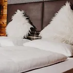 Boutique Haidachhof Superior 4* Fügen